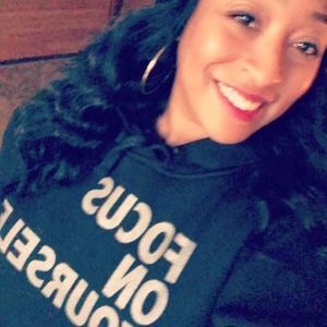 Meet your Posher, Summer